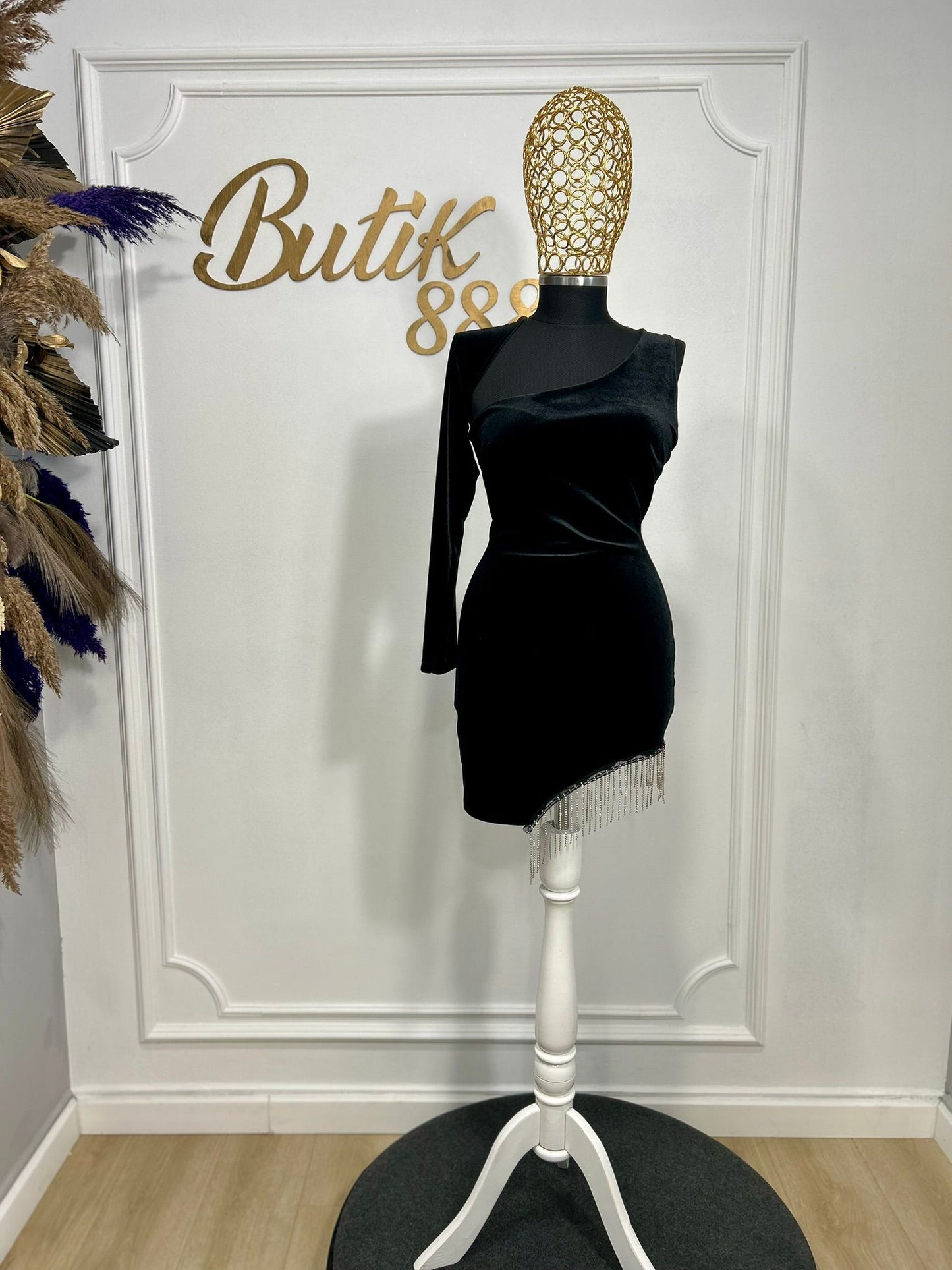 Rochie "Velvet Edge"