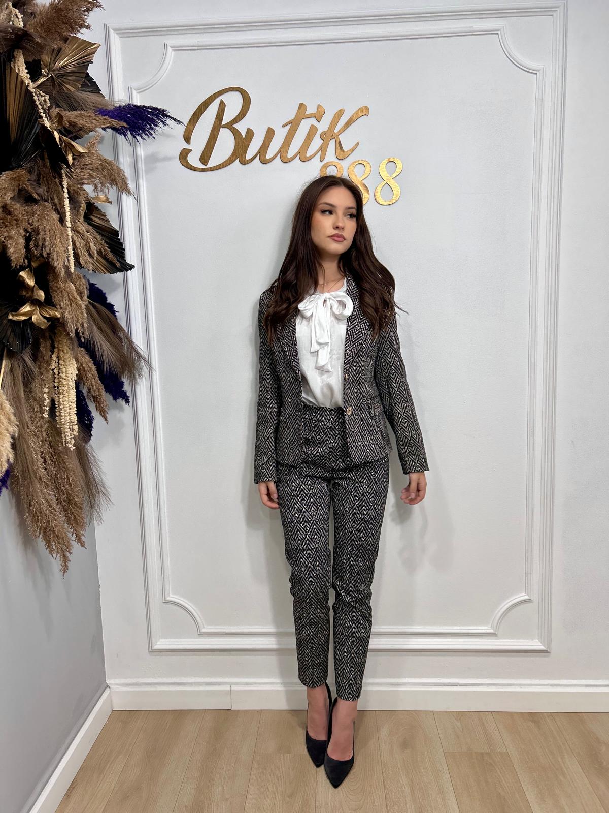 Pantalon elegant imprimeu romb