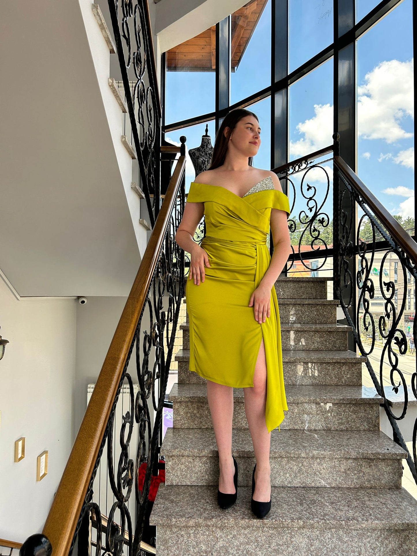 Rochie verde detaliu cu diamante