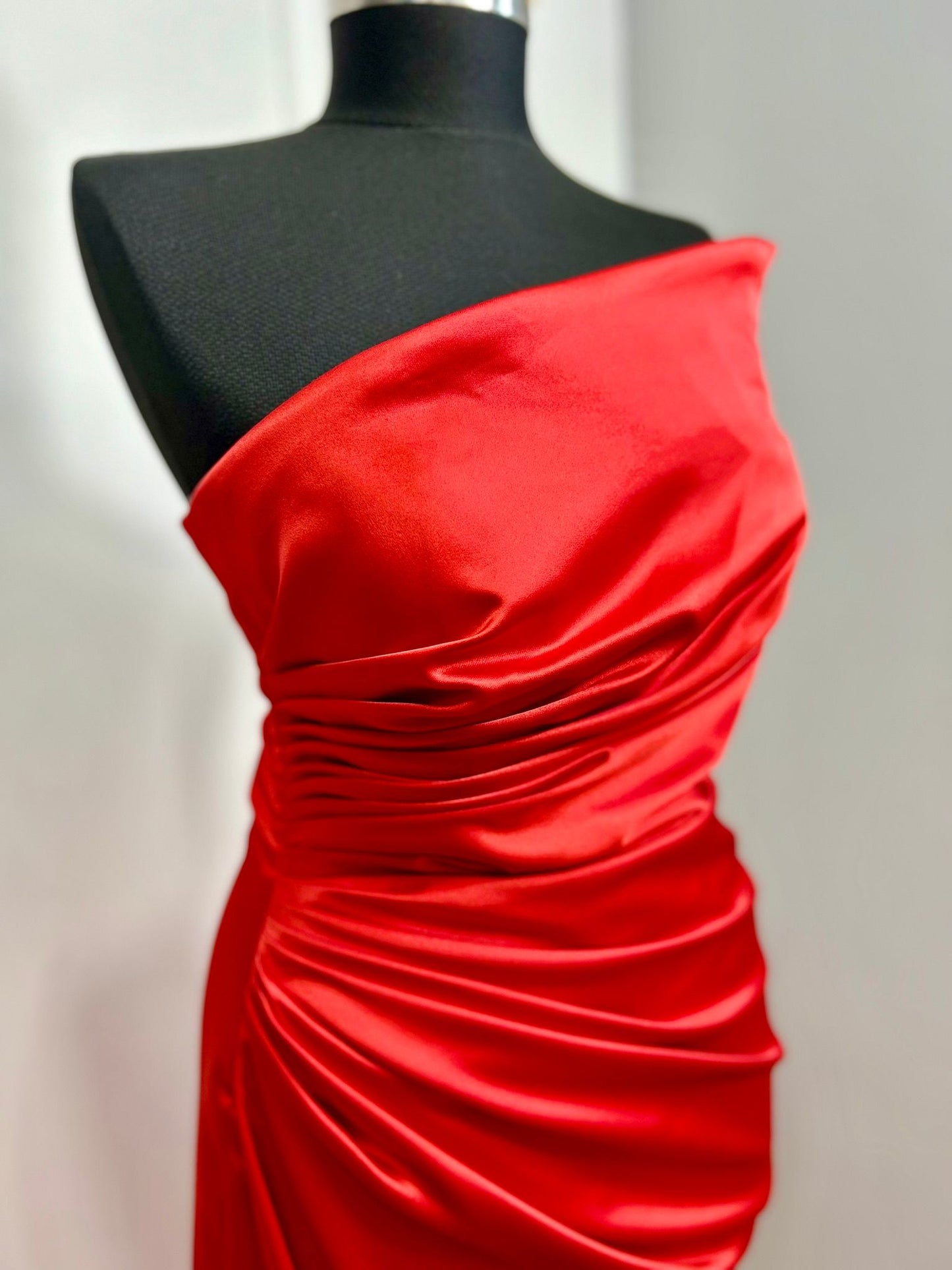 Rochie "Cherry Allure"