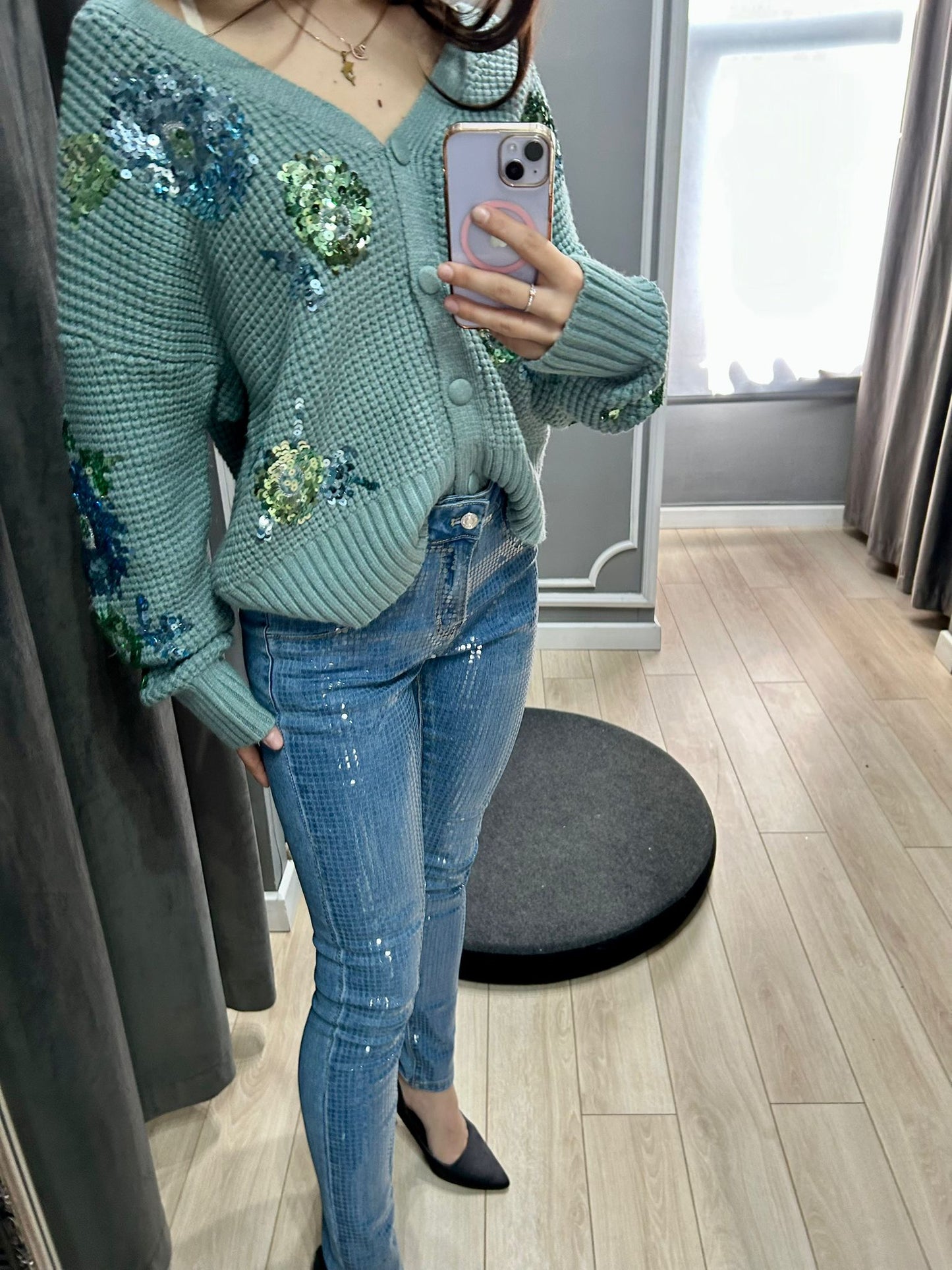 Pulover tricot paiete