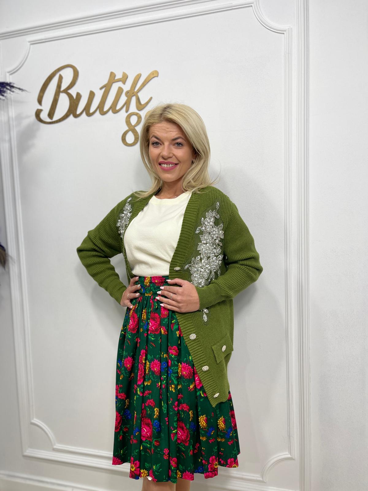 Pulover Nasturi Biju