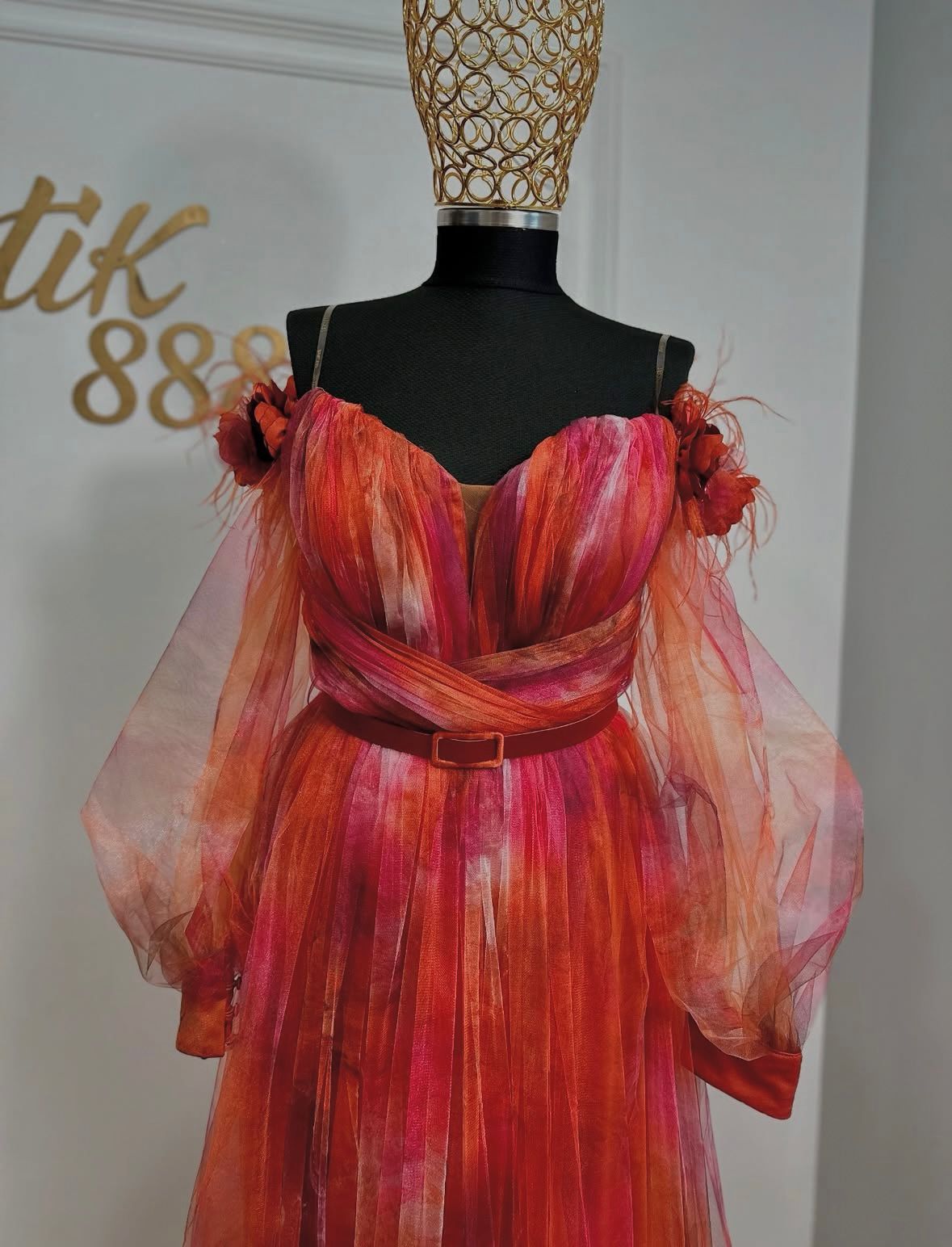 Rochie " Majestic Aura"