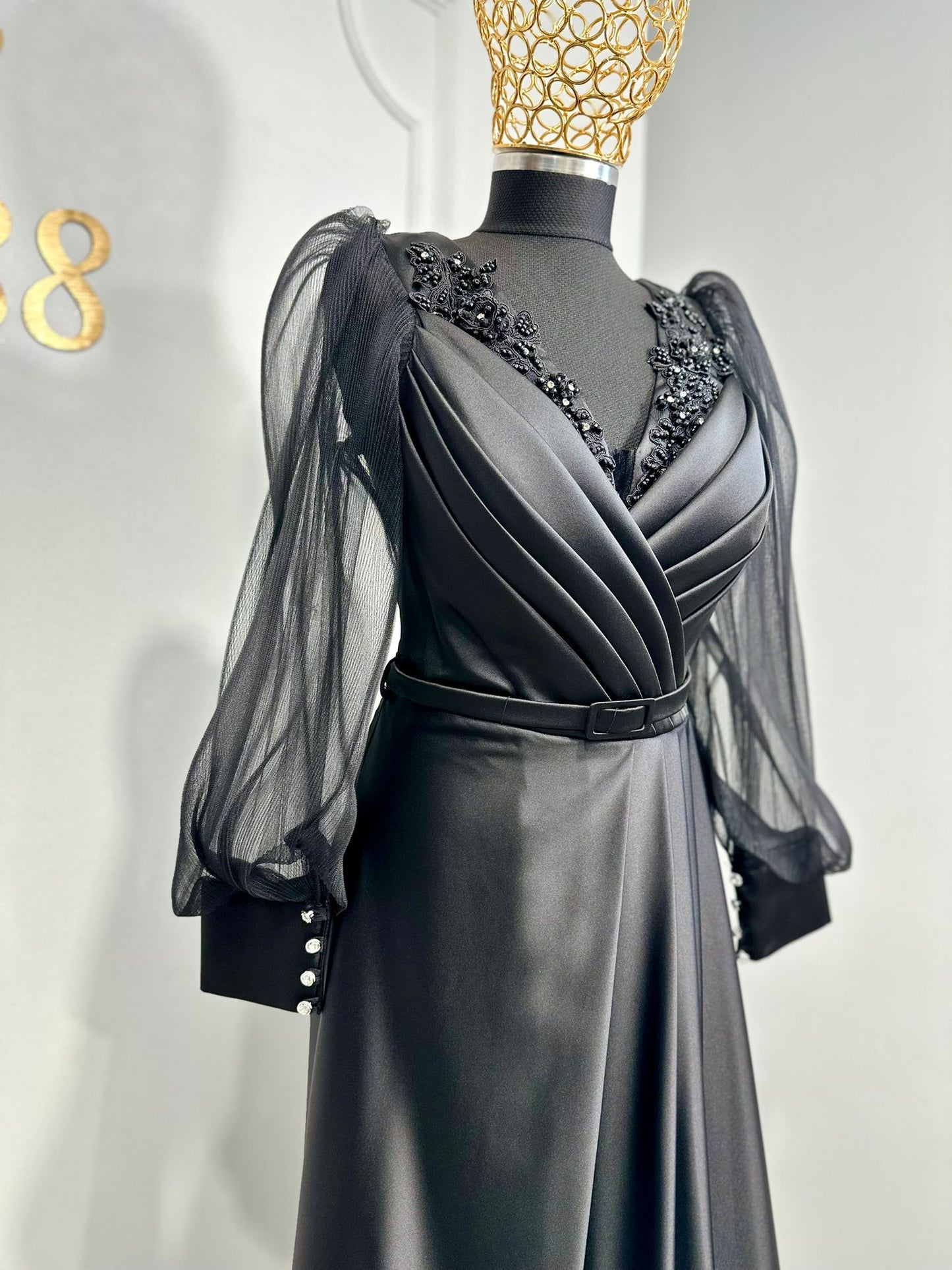 Rochie "Noir elegance"